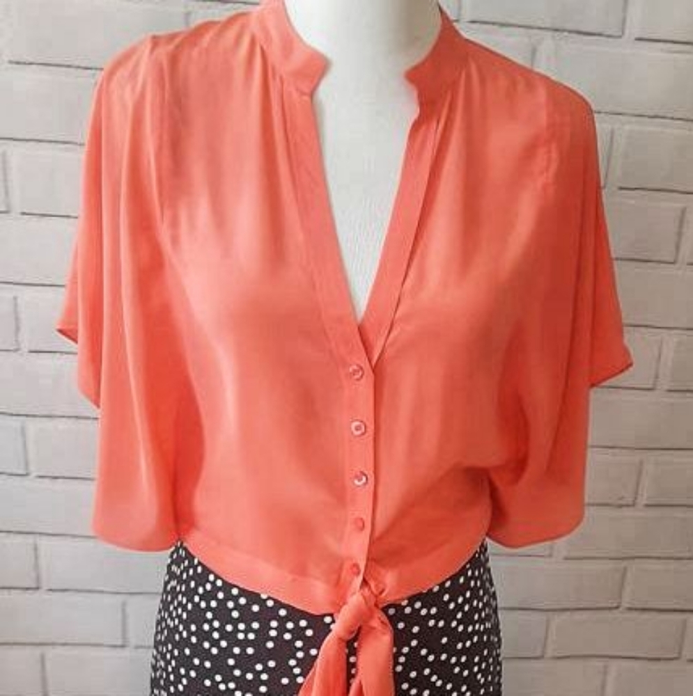 Babe blouse size